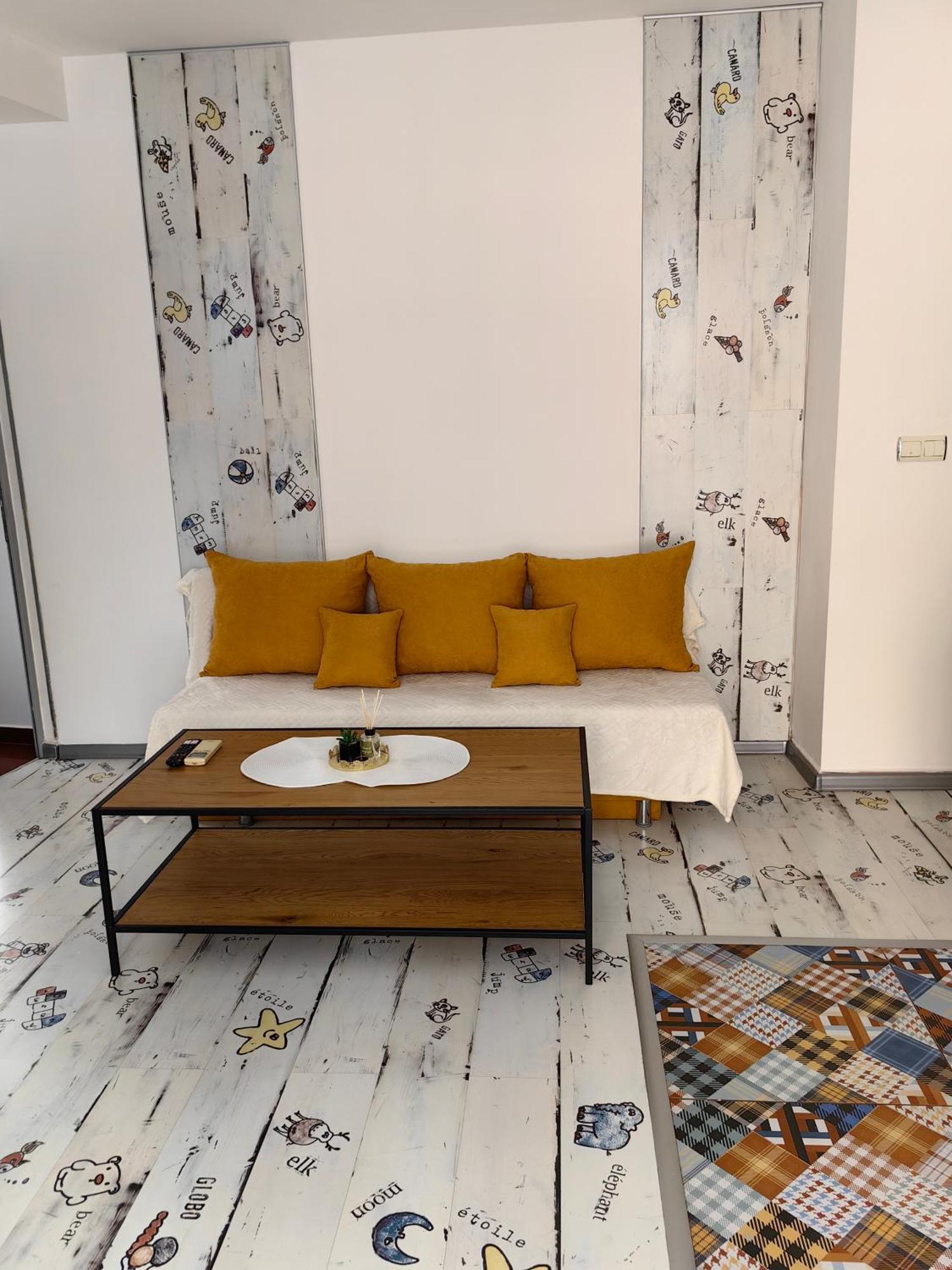 2 Bedrooms Apartment. Plovdiv Exterior photo